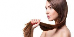 Секутся кончики волос? Есть 9 способов решить проблему, не выходя из дома